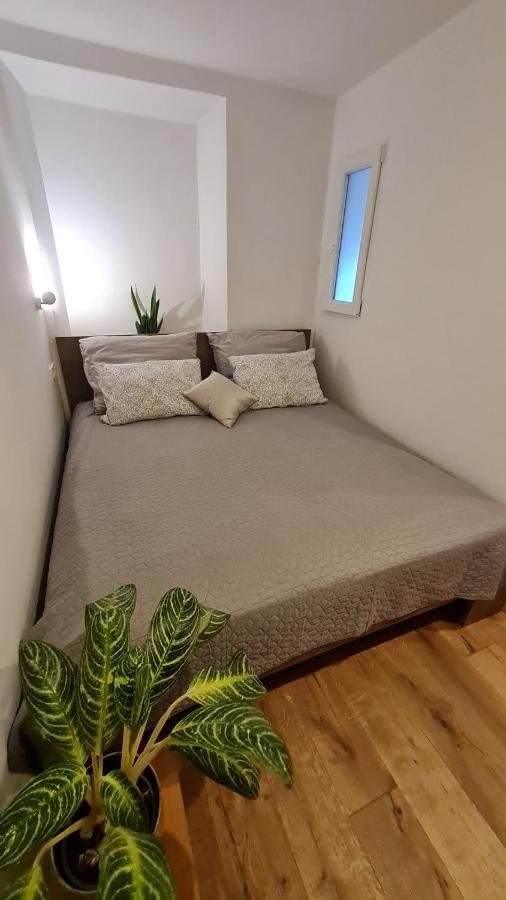 Friz&Fany Postojna City Center Экстерьер фото